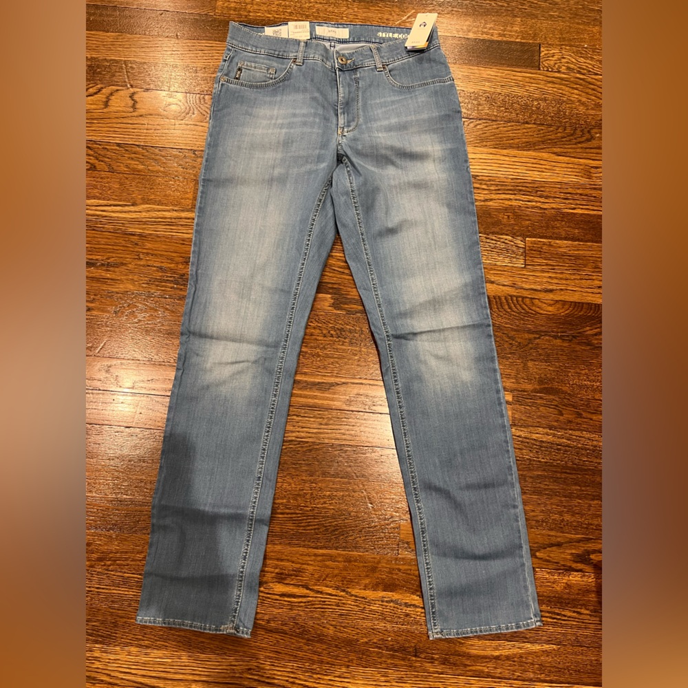 NWT Brax Men’s Cool Tech Jeans
